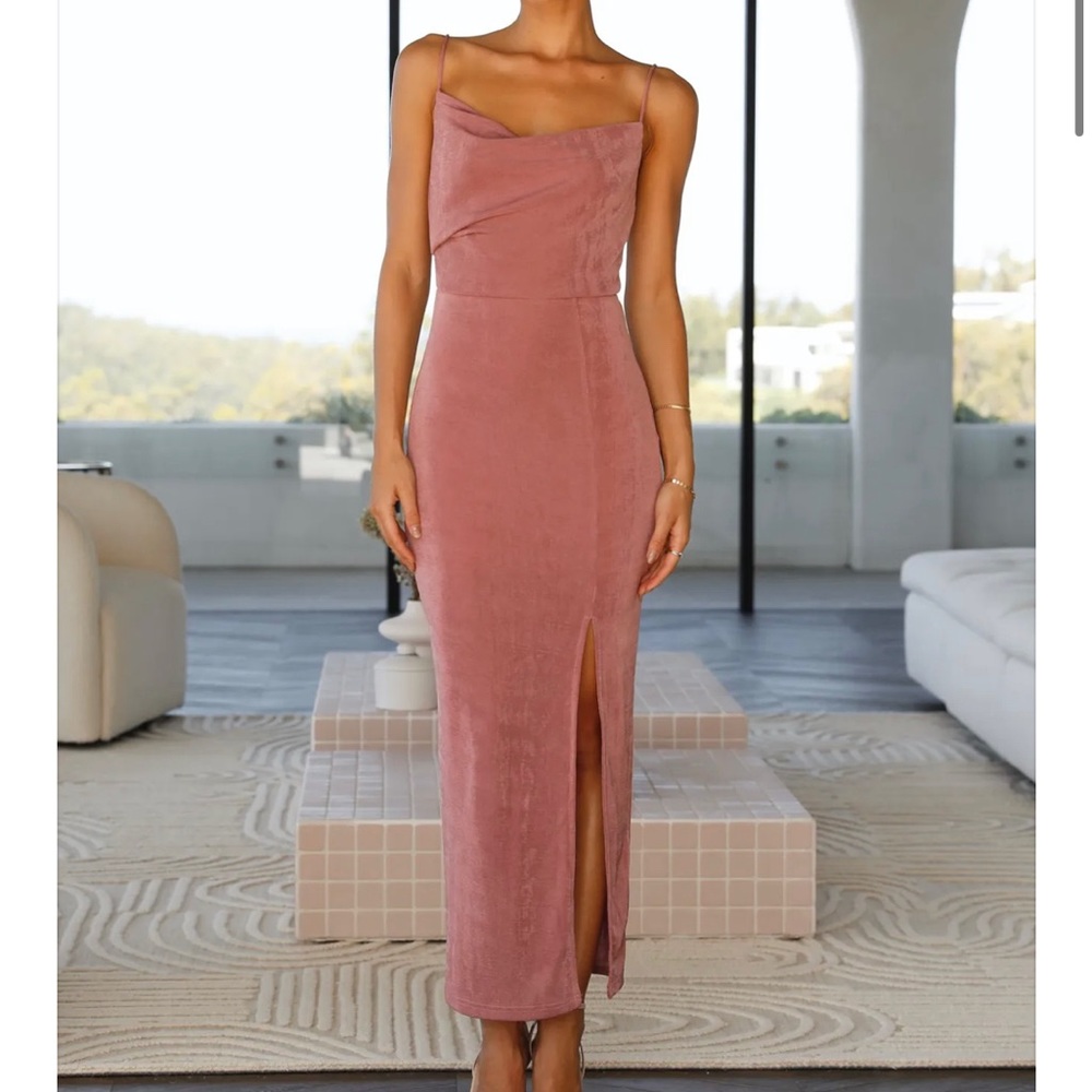 Hello Molly Whats Happening Midi Dress Dusty Pink Size M